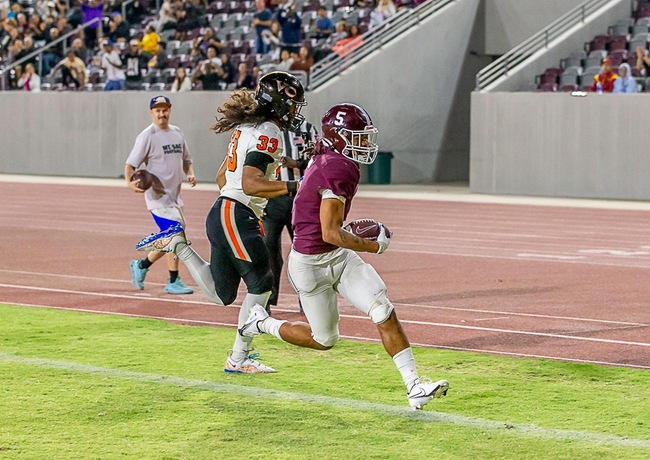 Devin Miles recorded 130 rushing yards against the Ventura College Pirates.